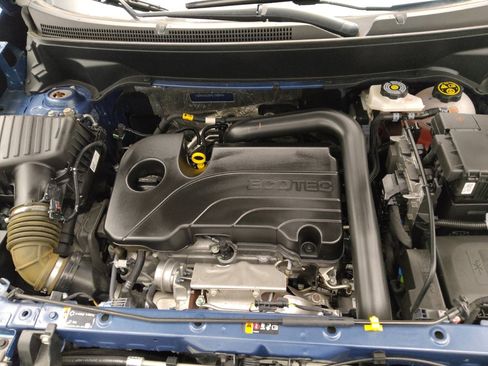 Used 2024 Chevrolet Equinox LT w/ LPO, Floor Liner Package FWD image 30