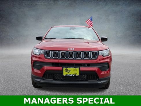 New 2025 Jeep Compass Sport image 9