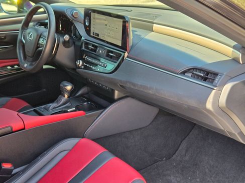 Used 2024 Lexus ES 350 F Sport w/ Accessory Package (Z2) FWD image 29