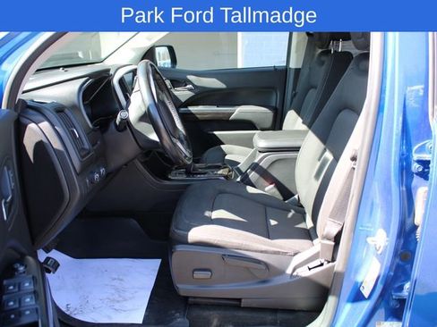 Used 2018 GMC Canyon SLE w/ SLE Convenience Package image 14