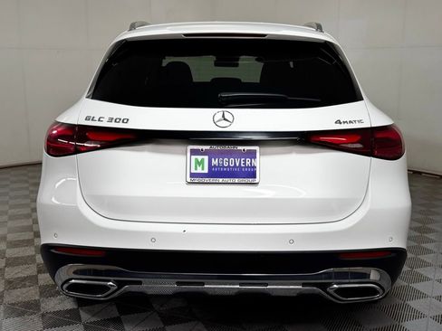 Used 2024 Mercedes-Benz GLC 300 4MATIC image 5