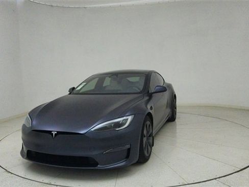 Used 2024 Tesla Model S Base image 64