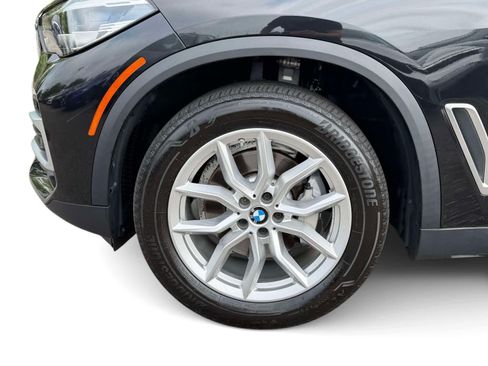 Used 2023 BMW X5 xDrive40i w/ Premium Package AWD/4WD image 8