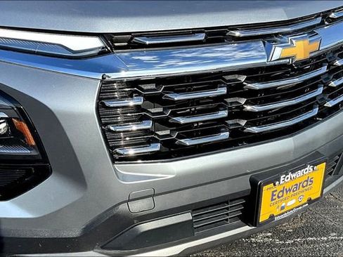 Used 2025 Chevrolet Equinox LT AWD/4WD image 31