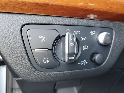 Used 2021 Audi Q5 Prestige w/ Prestige Package image 26