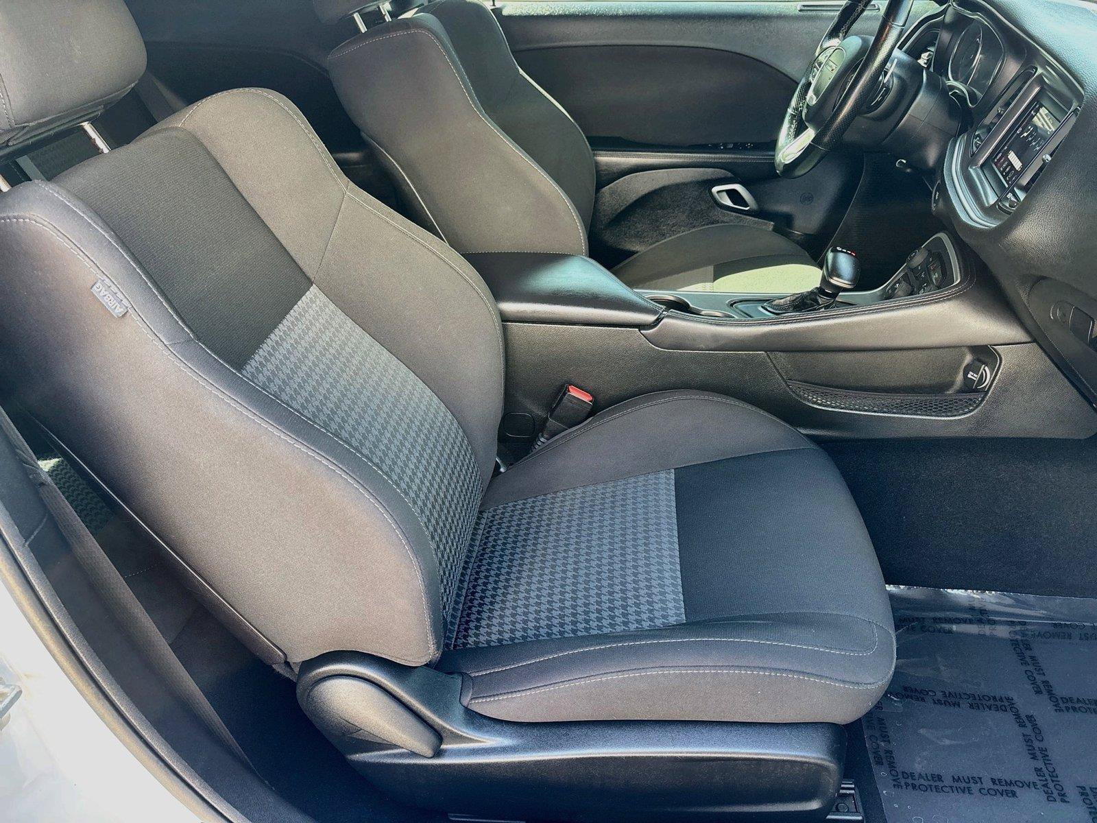 Used 2020 Dodge Challenger R/T RWD image 17