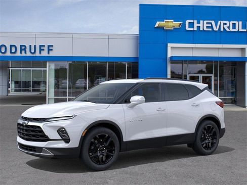 New 2026 Chevrolet Blazer LT w/ Sound & Technology Package image 2