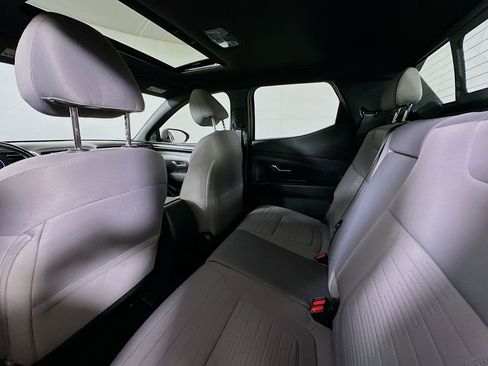 Used 2022 Hyundai Santa Cruz SEL Premium image 13