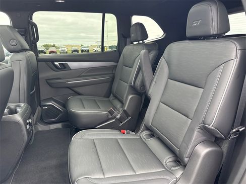 New 2026 Buick Enclave Sport Touring w/ Power Package image 30