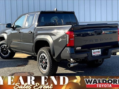 New 2025 Toyota Tacoma TRD Off-Road image 3