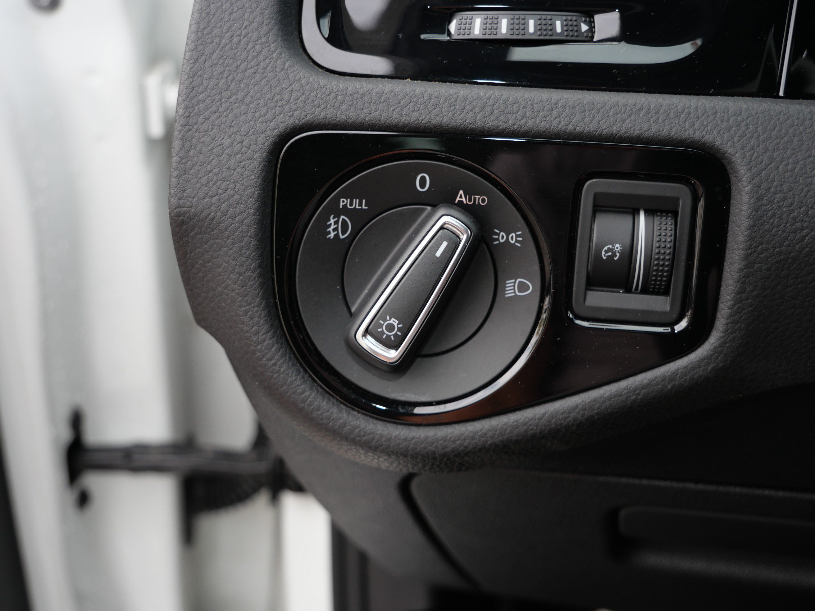 Certified 2021 Volkswagen GTI Autobahn FWD image 26
