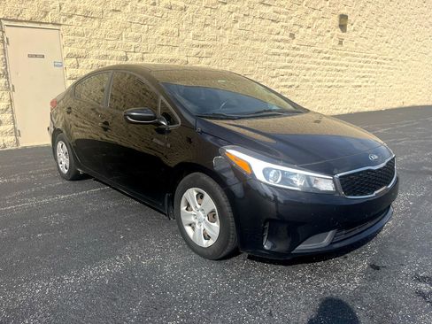 Used 2018 Kia Forte LX w/ LX Popular Package image 7