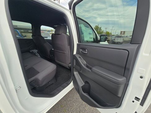 New 2026 Nissan Frontier SV AWD/4WD image 14