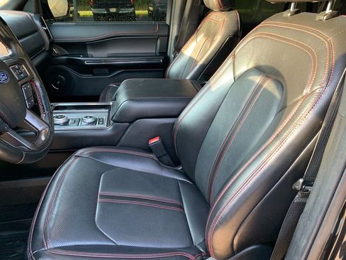 Used 2021 Ford Expedition Limited AWD/4WD image 22