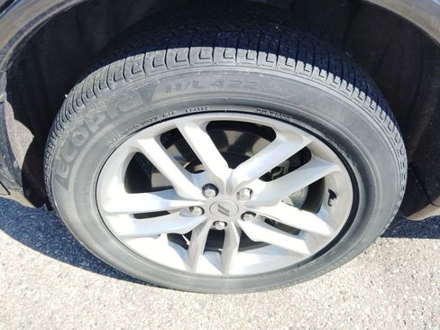 Used 2023 Dodge Durango GT image 9