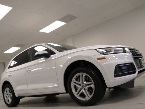Used 2018 Audi Q5 2.0T Premium AWD/4WD image 10