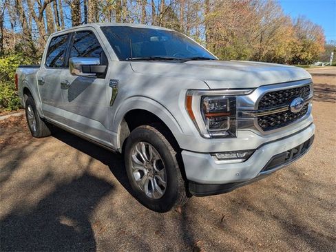 Used 2023 Ford F150 Platinum image 8