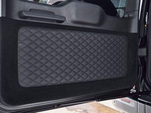 Used 2025 Mercedes-Benz G 63 AMG 4MATIC image 19