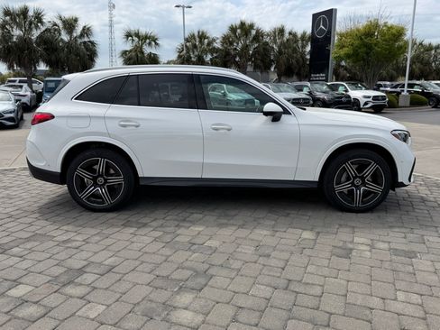 Certified 2025 Mercedes-Benz GLC 350e 4MATIC image 8