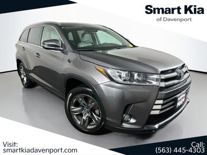 Used 2017 Toyota Highlander Limited Platinum