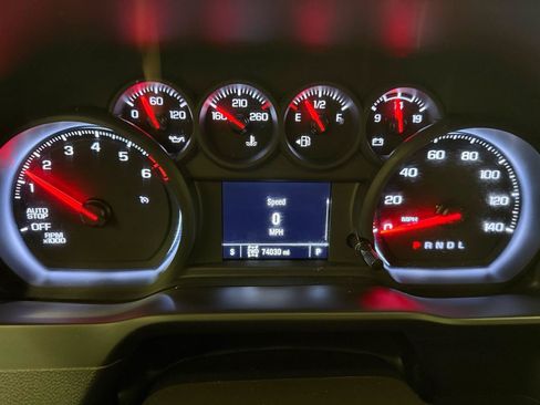 Used 2023 Chevrolet Silverado 1500 Custom Trail Boss AWD/4WD image 18