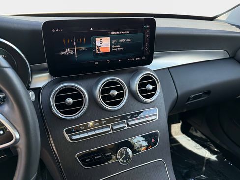 Used 2021 Mercedes-Benz C 300 Sedan w/ Premium Package image 40