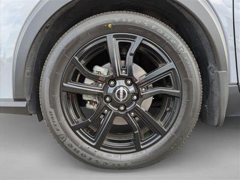 Used 2023 Nissan Kicks SR w/ SR Premium Package image 14