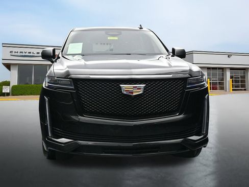 Used 2023 Cadillac Escalade Sport AWD/4WD image 8