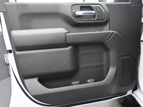 New 2026 GMC Sierra 2500 Pro w/ Convenience Package image 12