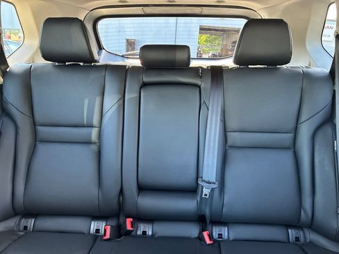 Certified 2023 Nissan Rogue SV w/ SV Premium B Package AWD/4WD image 27