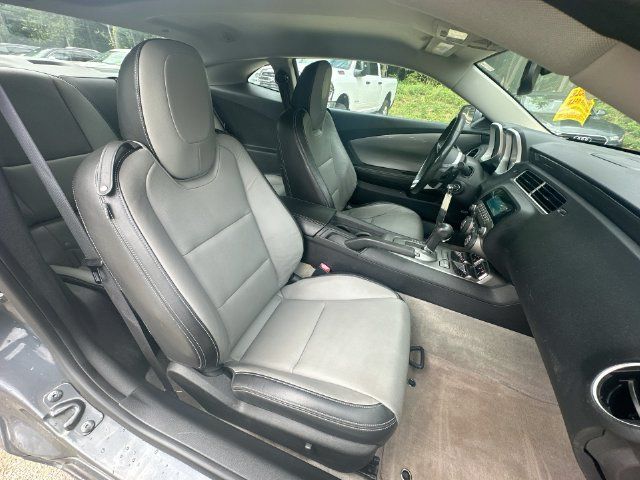 Used 2010 Chevrolet Camaro LT RWD image 31