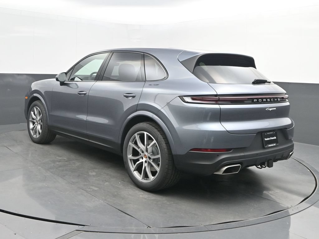 Used 2026 Porsche Cayenne AWD/4WD image 3