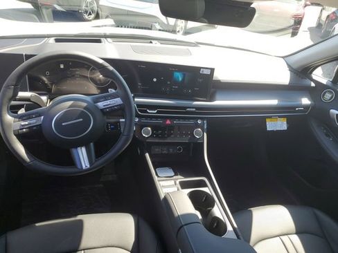 New 2026 Hyundai Sonata Limited image 9
