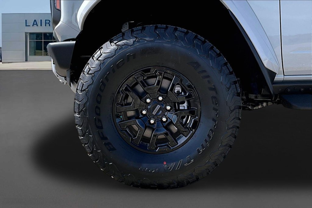 New 2026 Ford Bronco Raptor AWD/4WD image 14
