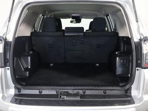 Used 2024 Toyota 4Runner TRD Off-Road image 17