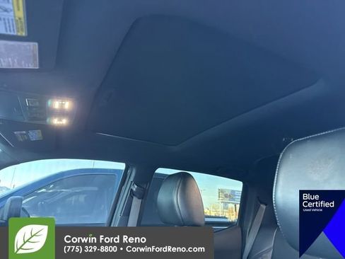 Used 2020 Toyota Tacoma TRD Off-Road w/ TRD Premium Off Road Package image 19