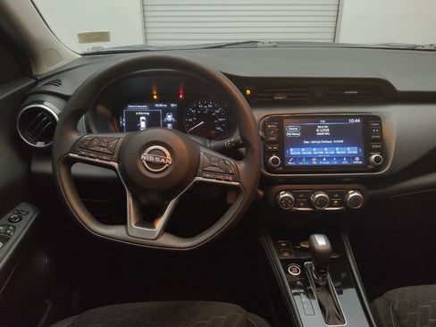 Used 2024 Nissan Kicks SV image 22