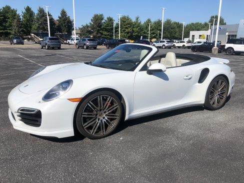 Used 2015 Porsche 911 Turbo w/ Sport Chrono Package AWD/4WD image 21