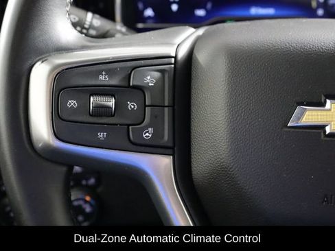Used 2023 Chevrolet Silverado 1500 LT AWD/4WD image 8