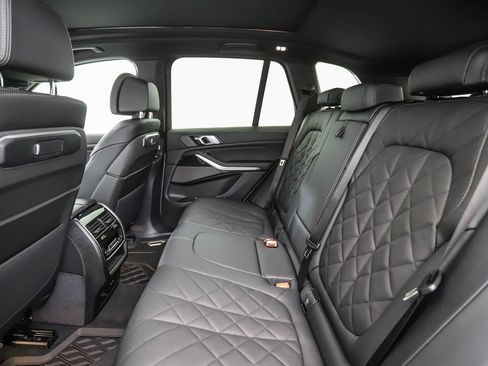 New 2026 BMW X5 xDrive50e w/ M Sport Package image 23