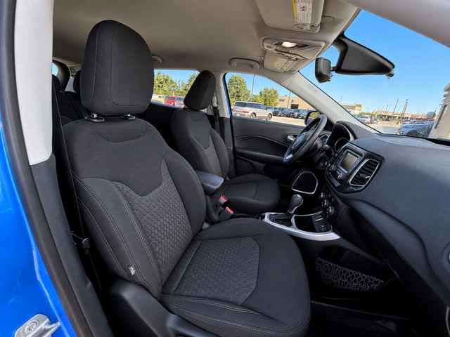Used 2018 Jeep Compass Sport FWD image 29