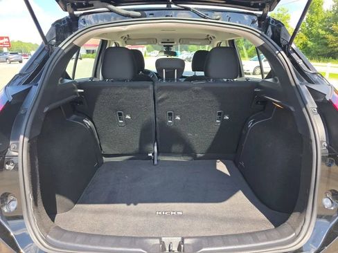 Used 2024 Nissan Kicks SV image 43