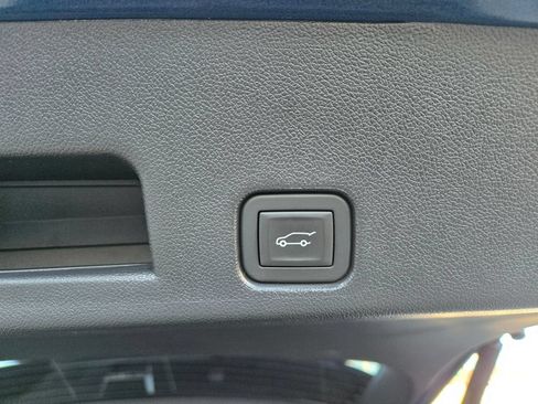Used 2024 Chevrolet Traverse RS w/ LPO, Floor Liner Package AWD/4WD image 14