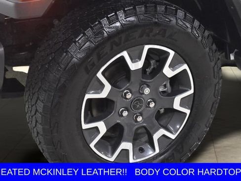 Used 2024 Jeep Wrangler Unlimited Sahara w/ Technology Group AWD/4WD image 19