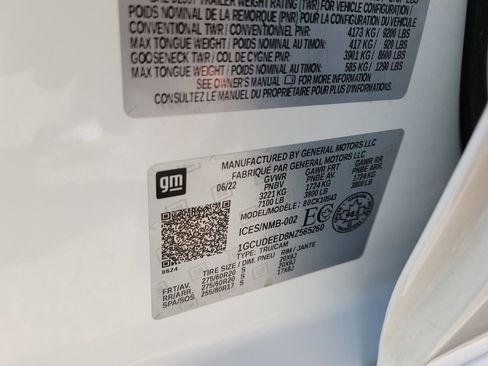 Used 2022 Chevrolet Silverado 1500 RST image 18