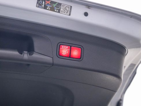 Certified 2024 Mercedes-Benz GLE 350 4MATIC w/ Winter Package image 35