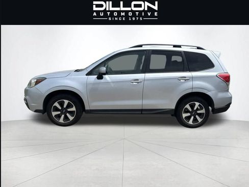 Used 2017 Subaru Forester 2.5i Premium w/ All-Weather Package AWD/4WD image 19