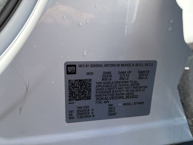 Used 2024 GMC Terrain SLT AWD/4WD image 32