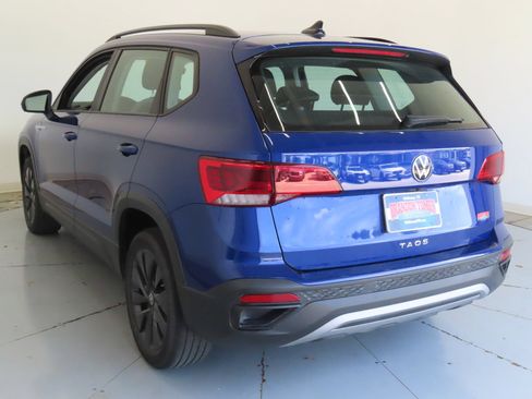 Used 2023 Volkswagen Taos S FWD image 5