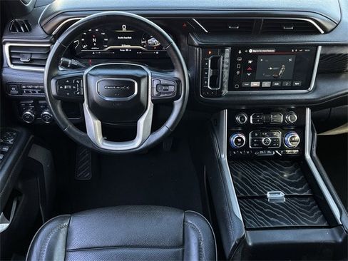 Used 2023 GMC Yukon XL Denali w/ LPO, Floor Liner Package image 12